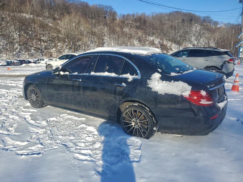 2018 Mercedes-benz VIN WDDZF4KB0JA338043 COPART salvage auction — WATER/FLOOD, Ny - Mv907A-Flood Salvage, sold $5,200 on 2026-07-02 (photo 2)
