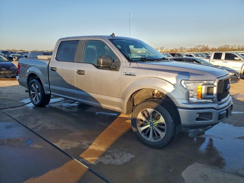 2020 Ford F-150 lightning VIN 1FTEW1CPXLKD97695 COPART salvage auction — MINOR DENT/SCRATCHES, TX - CERTIFICATE OF TITLE (P), sold $11,200 on 2026-08-18 (photo 4)
