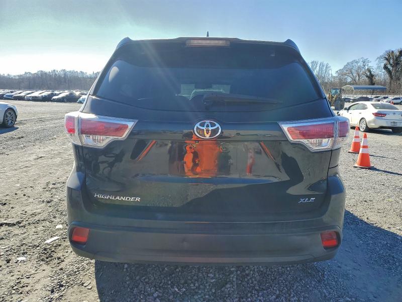 2016 Toyota Highlander VIN 5TDKKRFH1GS160271 COPART salvage auction — FRONT END, Salvage Title, sold $3,750 on 2026-07-15 (photo 6)