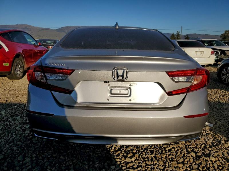 2019 Honda Accord VIN 1HGCV1F15KA078678 COPART salvage auction — VANDALISM, Ca - Salvage Certificate, sold $8,200 on 2026-07-02 (photo 6)