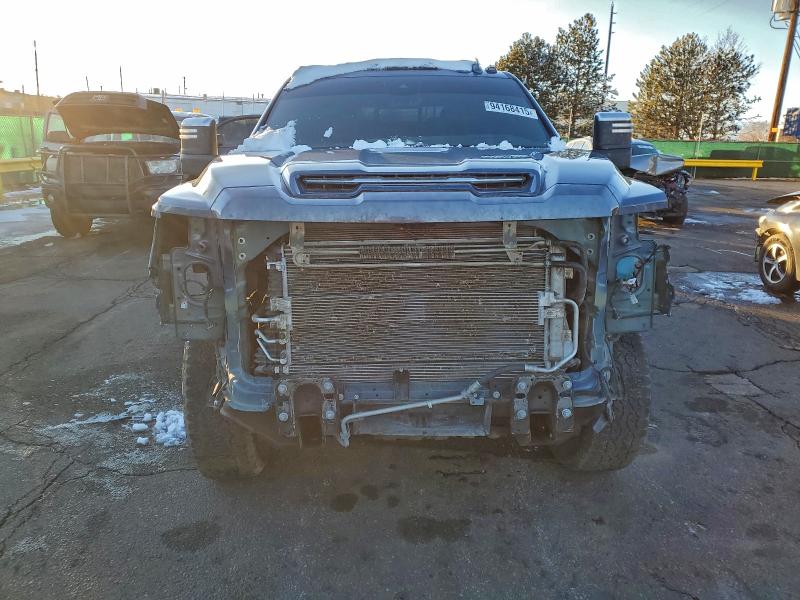 2024 Gmc SIERRA VIN 1GT49XEY5RF462899 COPART salvage auction — FRONT END, Wy - Dis/Dlr/Exp Only Salvage Title, sold $35,500 on 2026-07-02 (photo 5)