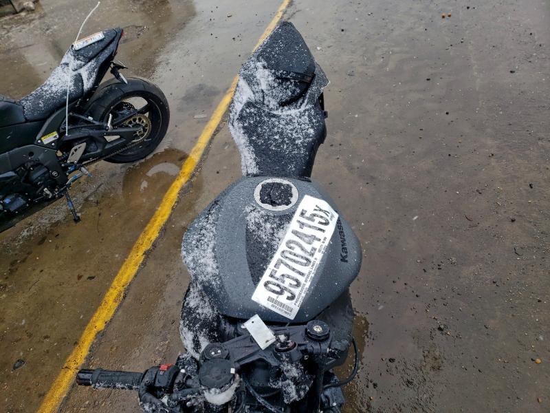 2025 Kawasaki Vulcan VIN JKBZXJK17SA008534 COPART salvage auction — FRONT END, Wv - Salvage Certificate, sold $2,750 on 2026-07-30 (photo 5)
