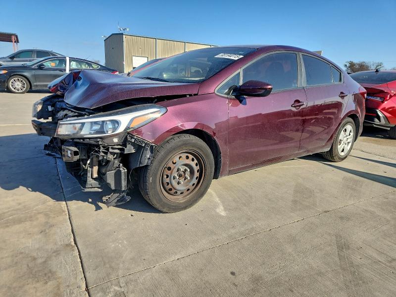 2018 Kia Forte VIN 3KPFK4A73JE236237 — COPART salvage auction photo