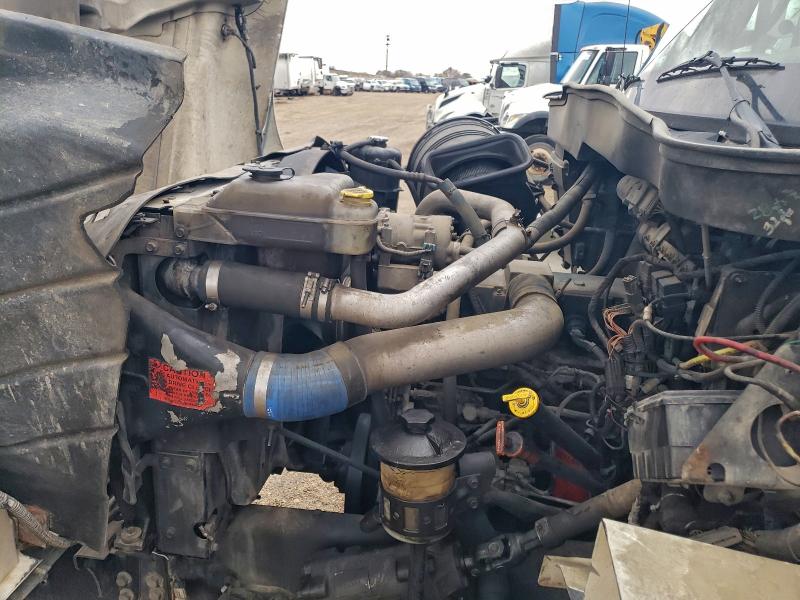 2004 International 7000-series VIN 1HTWGADT94J071930 COPART salvage auction — FRONT END, Id - Cert Of Title-Junk, sold $70 on 2026-07-30 (photo 7)