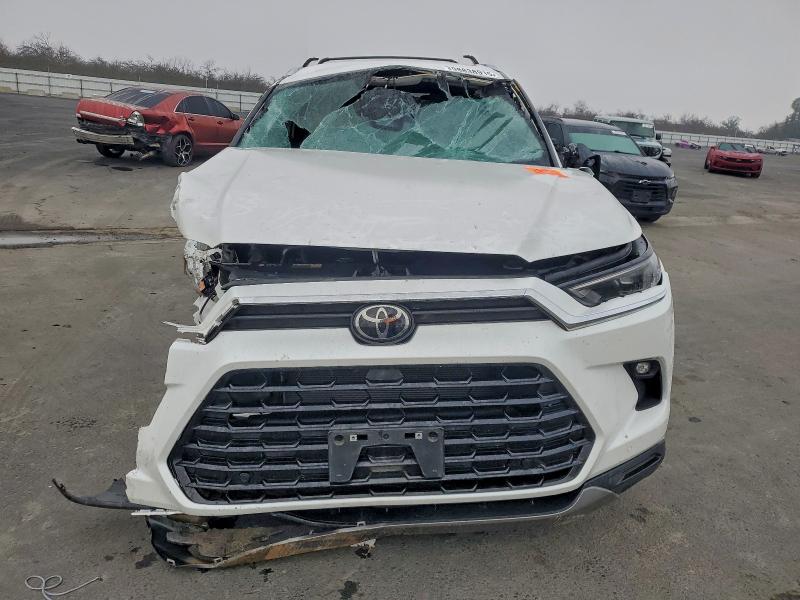 2024 Toyota Highlander VIN 5TDAAAB50RS069250 COPART salvage auction — Rollover, CA - SALVAGE CERTIFICATE, sold $14,100 on 2026-05-21 (photo 5)