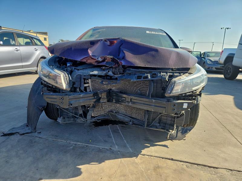 2018 Kia Forte VIN 3KPFK4A73JE236237 COPART salvage auction — FRONT END, Tx - Salvage Vehicle Title, sold $900 on 2026-07-02 (photo 5)