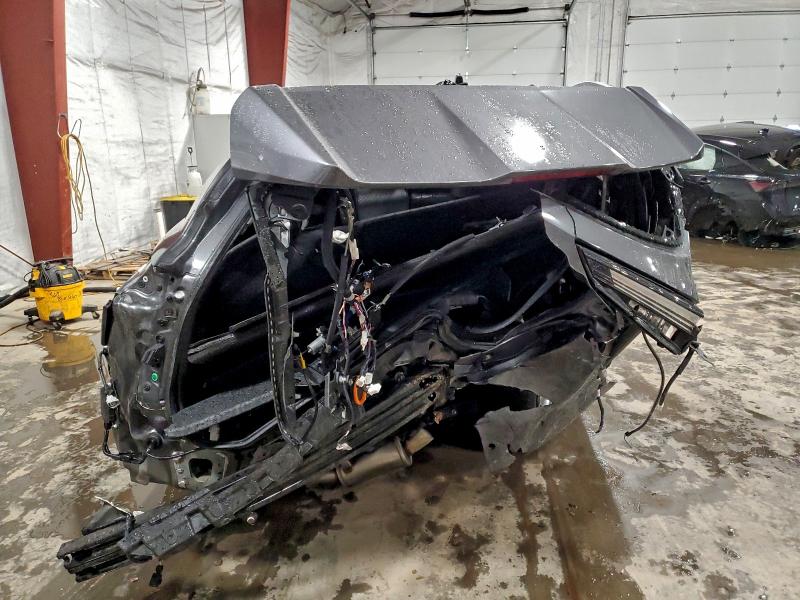 2025 Toyota Highlander VIN 5TDXBRCH5SS663529 COPART salvage auction — REAR END, Salvage Title, sold $4,400 on 2026-07-20 (photo 6)