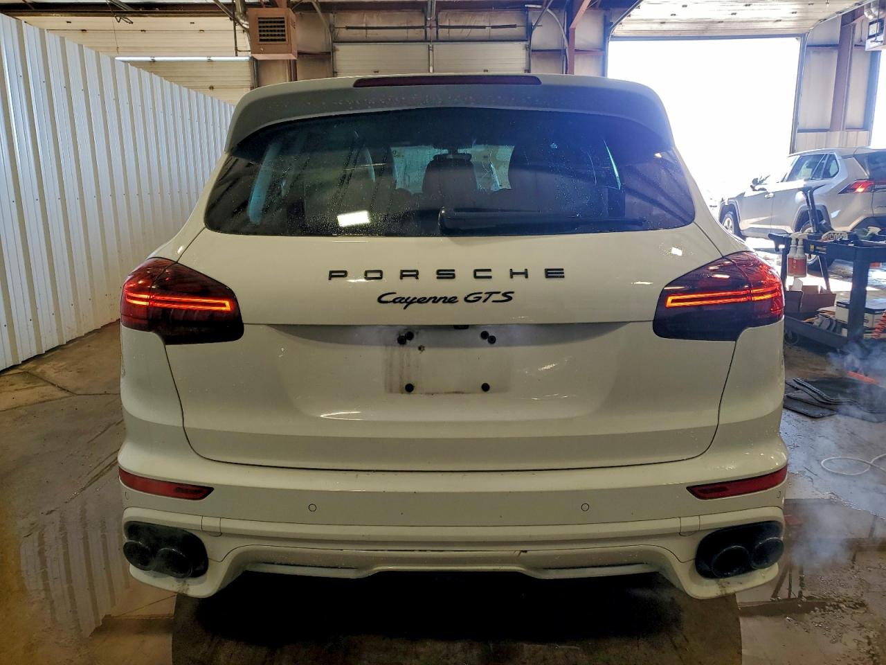 2016 Porsche Cayenne VIN WP1AD2A21GLA79142 COPART salvage auction — Front End, PA - CERTIFICATE OF SALVAGE, sold $8,200 on 2026-01-16 (photo 6)