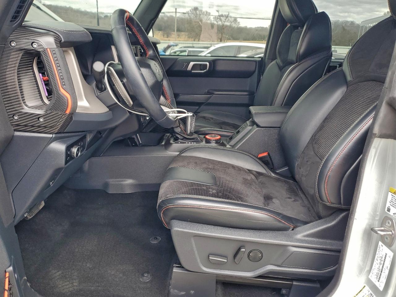2024 Ford Bronco VIN 1FMEE0RR5RLA40266 COPART salvage auction — Minor Dent/Scratches, TN - SALVAGE CERTIFICATE, sold $55,500 on 2026-06-29 (photo 7)