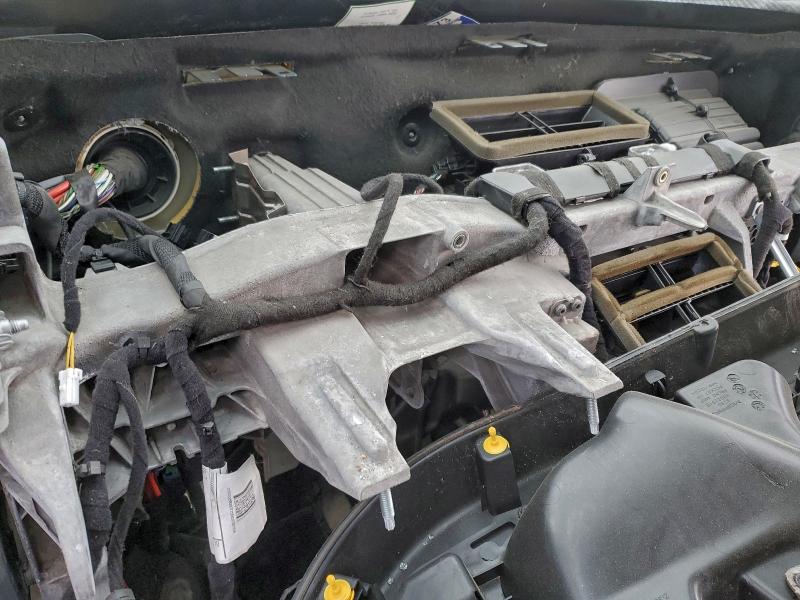 2018 Jeep Renegade VIN ZACCJBAB4JPJ57593 COPART salvage auction — FRONT END, Mi - Cert Of Title-Rebuilt Salvage, sold $350 on 2026-07-09 (photo 9)