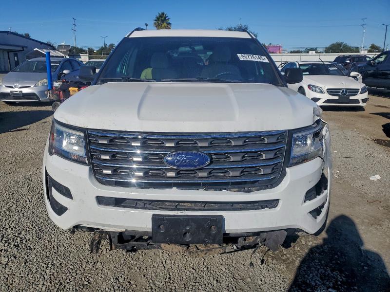 2017 Ford Explorer VIN 1FM5K7B87HGD42913 COPART salvage auction — FRONT END, Ca - Salvage Certificate, sold $150 on 2026-07-31 (photo 5)