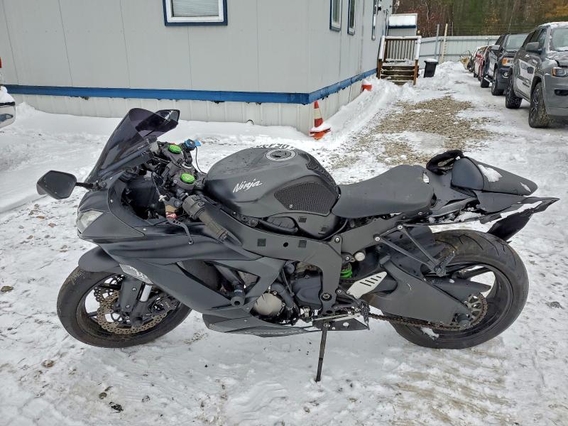2015 Kawasaki Zx636 VIN JKBZXJE13FA016793 COPART salvage auction — ALL OVER, Me - Cert Of Title-Salvage Collisio, sold $2,000 on 2026-07-02 (photo 3)