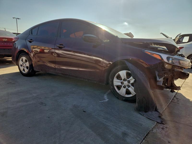 2018 Kia Forte VIN 3KPFK4A73JE236237 COPART salvage auction — FRONT END, Tx - Salvage Vehicle Title, sold $900 on 2026-07-02 (photo 4)