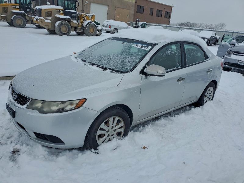 2010 Kia Forte VIN KNAFU4A27A5235647 COPART salvage auction — FRONT END, KS - CERT OF TITLE-SALVAGE, sold $475 on 2026-07-14 (photo 1)