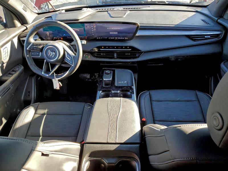2025 Buick Enclave VIN 5GAERBRS1SJ305405 COPART salvage auction — SIDE, KY - CERT OF TITLE-SALVAGE, sold $16,200 on 2026-07-02 (photo 8)