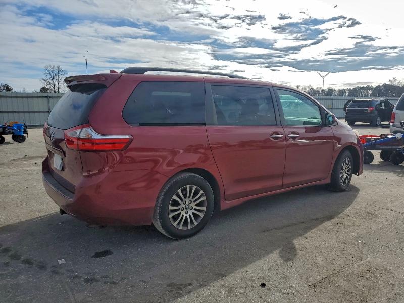 2018 Toyota Sienna VIN 5TDYZ3DC5JS916329 COPART salvage auction — REAR END, Va - Cert Of Title - Salvage, sold $4,500 on 2026-07-07 (photo 3)