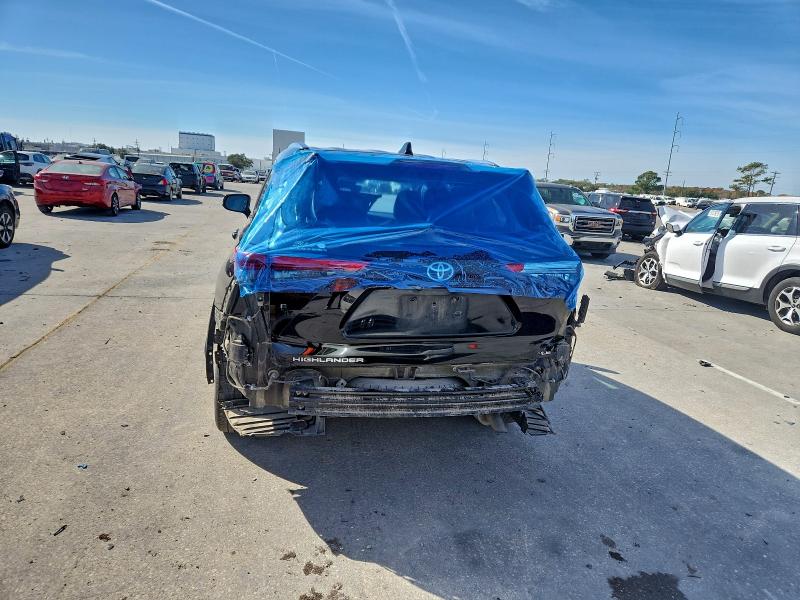 2020 Toyota Highlander VIN 5TDGZRAH4LS000131 COPART salvage auction — REAR END, Tx - Certificate Of Title, sold $13,900 on 2026-07-27 (photo 6)