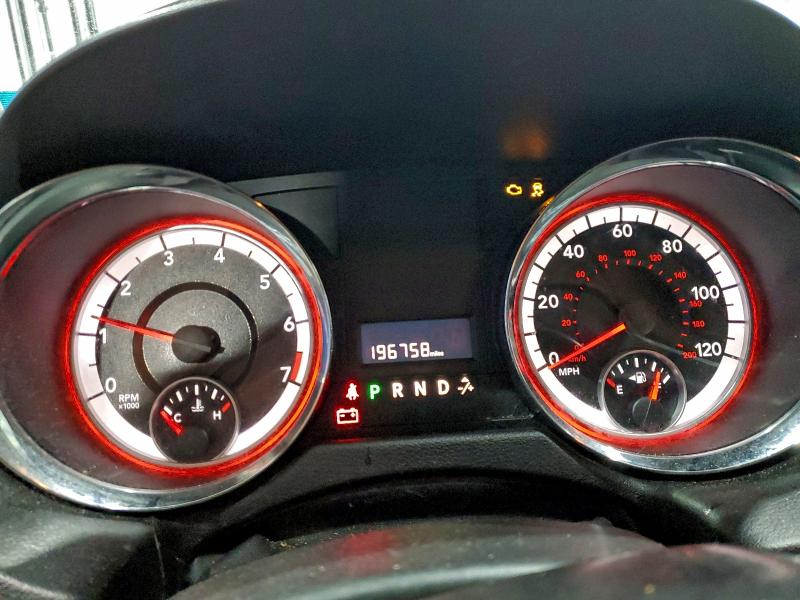 2012 Dodge Grand caravan VIN 2C4RDGBG6CR360785 COPART salvage auction — NORMAL WEAR, Nh - Certificate Of Title, sold $700 on 2026-07-02 (photo 9)