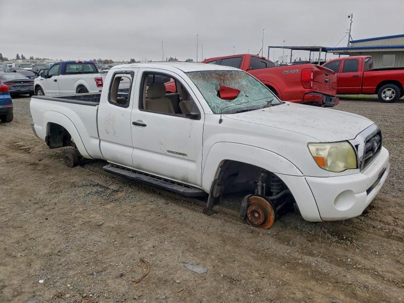 2005 Toyota Tacoma VIN 5TETU62N95Z019716 COPART salvage auction — VANDALISM, Id - Salvage Certificate Of Title, sold $1,800 on 2026-07-21 (photo 4)