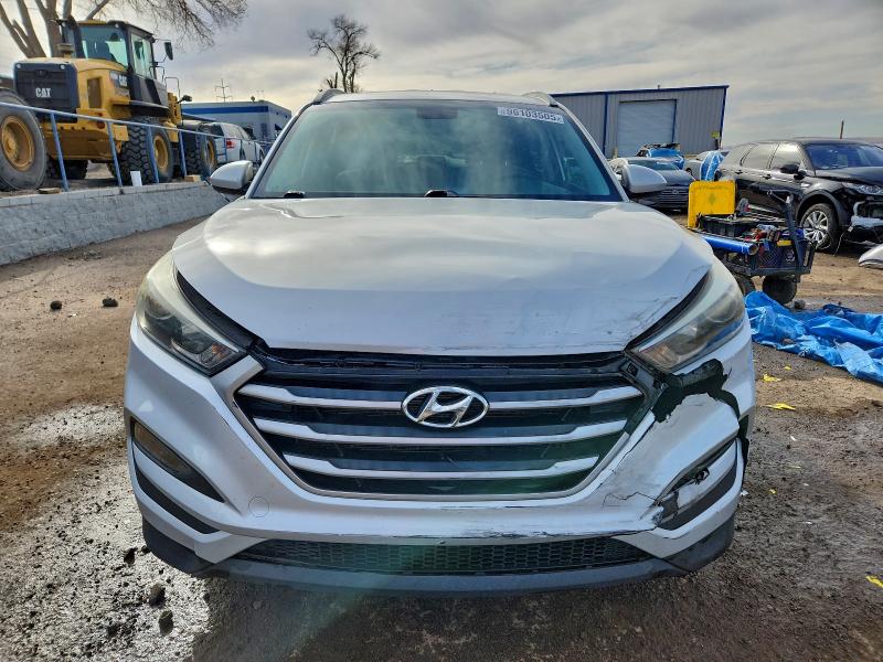 2017 Hyundai Tucson VIN KM8J33A4XHU294697 COPART salvage auction — FRONT END, NM - CERT OF TITLE-SALVAGE, sold $325 on 2026-07-23 (photo 5)
