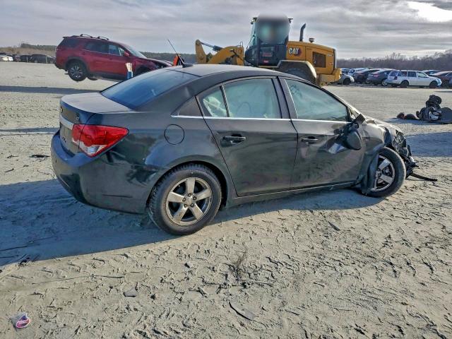 2014 Chevrolet Cruze VIN 1G1PC5SB6E7204343 COPART salvage auction — ROLLOVER, Sc - Cert Of Title-Salvage, sold $325 on 2026-08-03 (photo 3)