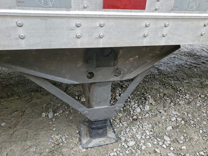 2022 Great dane trai VIN 1GR1A9622NB426935 COPART salvage auction — ROLLOVER, KY - CERT OF TITLE-SALVAGE, sold $675 on 2026-07-30 (photo 5)