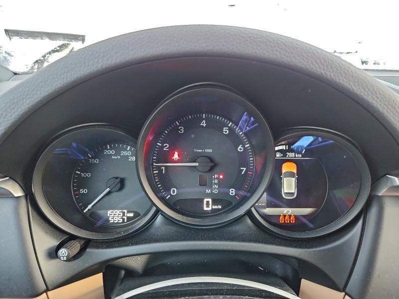 2022 Porsche Macan VIN WP1AA2A50NLB11062 COPART salvage auction — SIDE, Salvage Title, sold $38,000 on 2026-07-14 (photo 9)