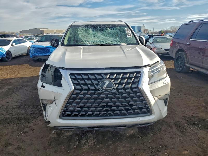 2022 Lexus Gx 460 VIN JTJAM7BX5N5325259 COPART salvage auction — SIDE, Other, sold $26,250 on 2026-08-21 (photo 5)