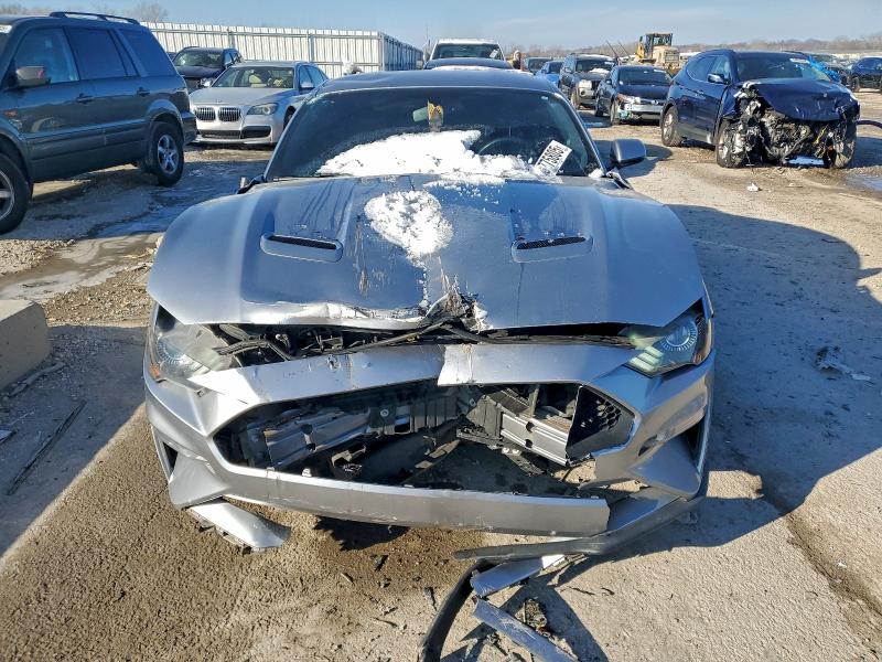 2020 Ford Mustang VIN 1FA6P8TH5L5139060 COPART salvage auction — FRONT END, Ks - Duplicate Title, sold $3,350 on 2026-08-25 (photo 5)