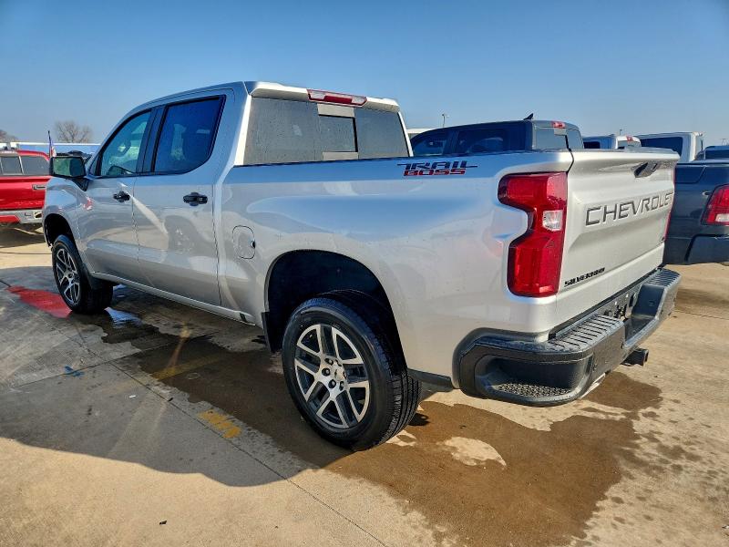 2021 Chevrolet Silverado 1500 VIN 3GCPYFED7MG246261 COPART salvage auction — MINOR DENT/SCRATCHES, La - Certificate Of Title (P), sold $20,750 on 2026-07-28 (photo 2)