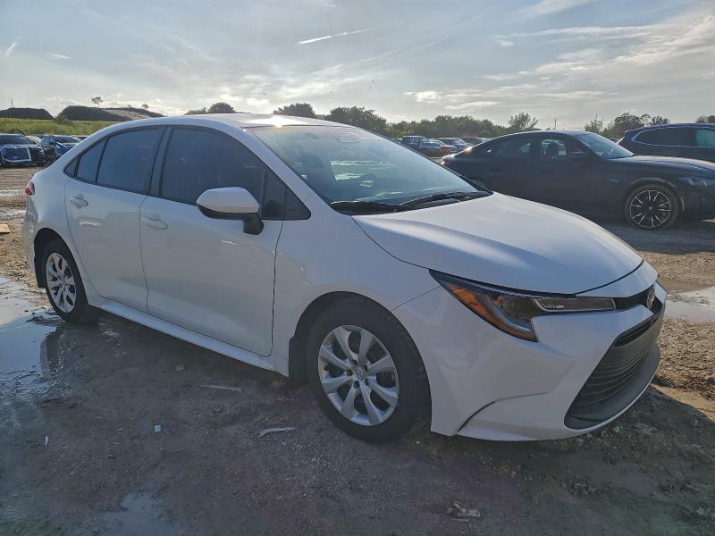 2025 Toyota Corolla VIN 5YFB4MDE4SP288124 COPART salvage auction — SIDE, Other, sold $6,700 on 2026-07-16 (photo 4)