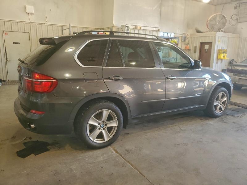 2013 BMW X5 VIN 5UXZV4C55D0E09240 COPART salvage auction — SIDE, Mo - Salvage Certificate Of Title, sold $325 on 2026-07-07 (photo 3)