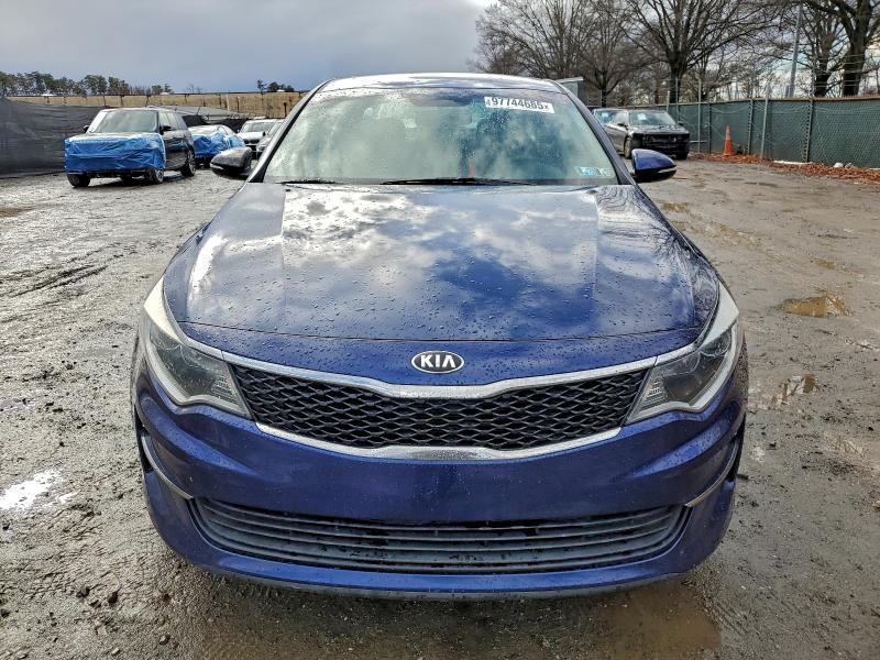 2017 Kia Optima VIN 5XXGT4L39HG140268 COPART salvage auction — SIDE, Md - Certificate Of Title, sold $2,350 on 2026-07-28 (photo 5)