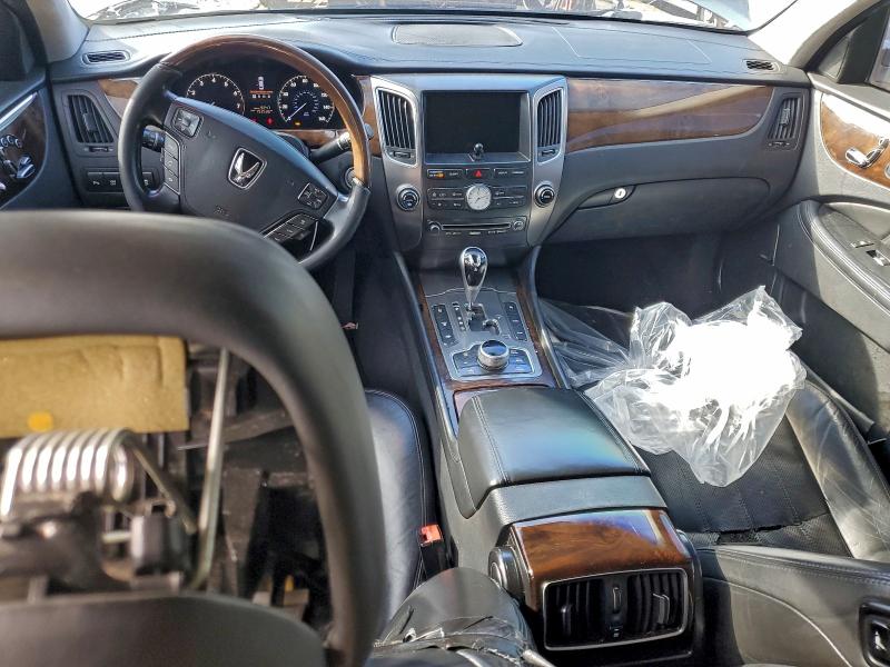 2011 Hyundai Equus VIN KMHGH4JF2BU029976 COPART salvage auction — SIDE, GA - CERT OF TITLE-SALVAGE, sold $625 on 2026-07-02 (photo 8)