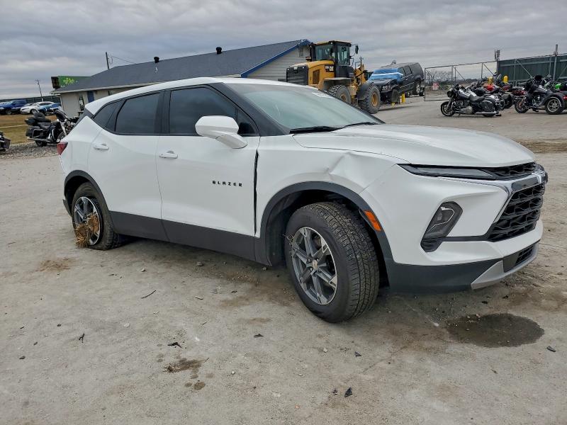 2023 Chevrolet Blazer VIN 3GNKBCR44PS167482 COPART salvage auction — SIDE, Mo - Salvage Certificate Of Title, sold $4,000 on 2026-07-06 (photo 4)