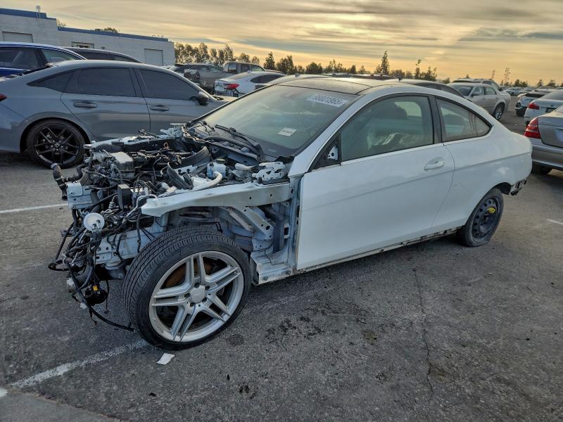 2013 Mercedes-benz C class VIN WDDGJ4HBXDG053347 — COPART salvage auction photo