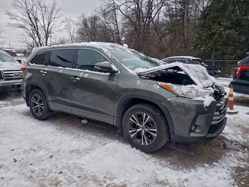 2017 Toyota Highlander VIN 5TDBZRFH7HS398977 COPART salvage auction — FRONT END, Other, sold $9,200 on 2026-07-15 (photo 4)