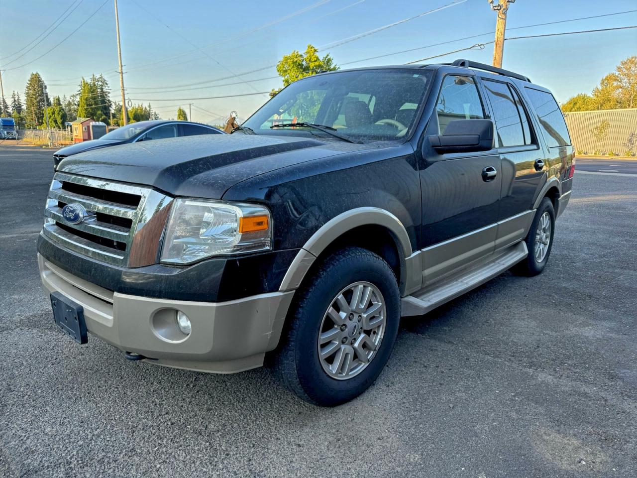2010 Ford Expedition VIN 1FMJU1J58AEB58207 COPART salvage auction — Normal Wear, OR - CERTIFICATE OF TITLE (P), sold $12,500 on 2026-01-07 (photo 2)
