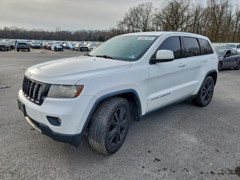 2013 Jeep Grand cherokee VIN 1C4RJFAG0DC580860 COPART salvage auction — REAR END, ID - SALVAGE CERTIFICATE OF TITLE, sold $625 on 2026-07-02 (photo 1)