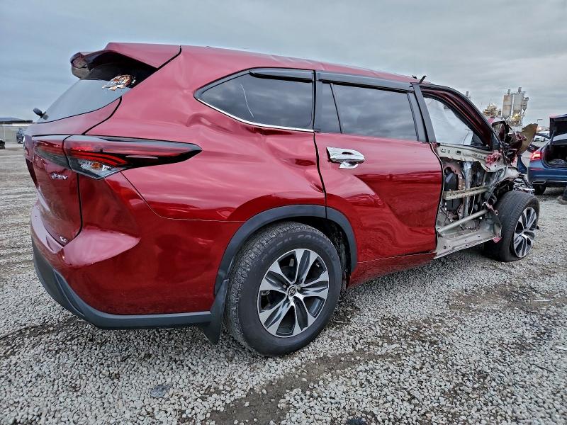 2025 Toyota Highlander hybrid VIN 5TDKBRCH7SS669729 COPART salvage auction — FRONT END, Ca - Salvage Certificate, sold $4,200 on 2026-07-24 (photo 3)