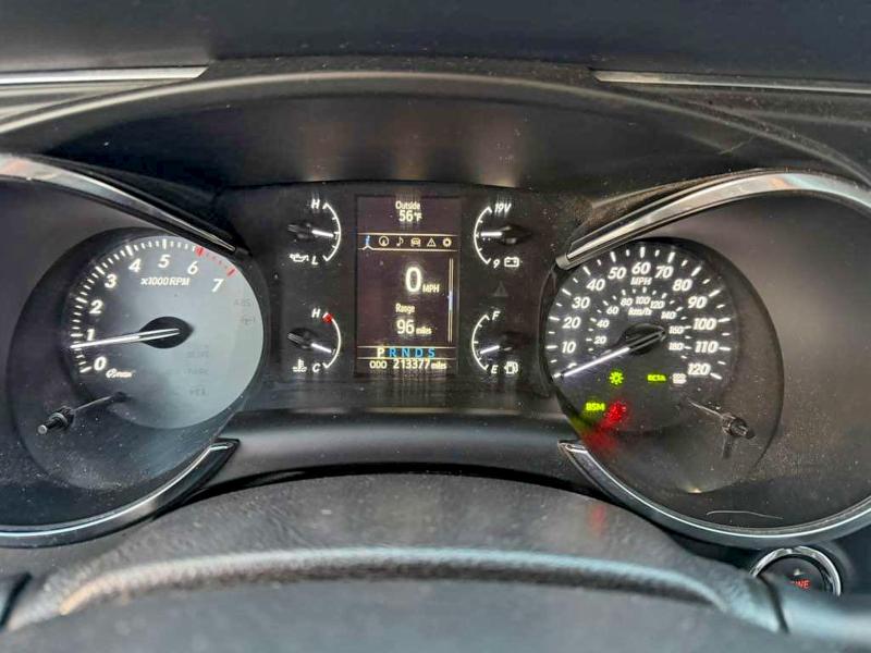 2021 Toyota Sequoia VIN 5TDEY5B10MS182254 COPART salvage auction — Normal Wear, MA - CERTIFICATE OF TITLE (P), sold $25,250 on 2026-01-09 (photo 8)