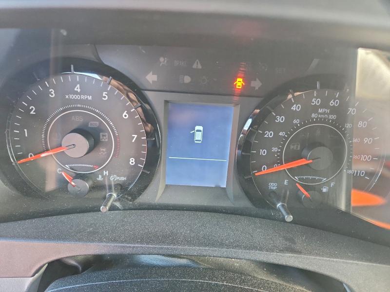 2017 Toyota Sienna VIN 5TDKZ3DCXHS851011 COPART salvage auction — SIDE, Id - Salvage Certificate Of Title, sold $3,100 on 2026-07-06 (photo 9)