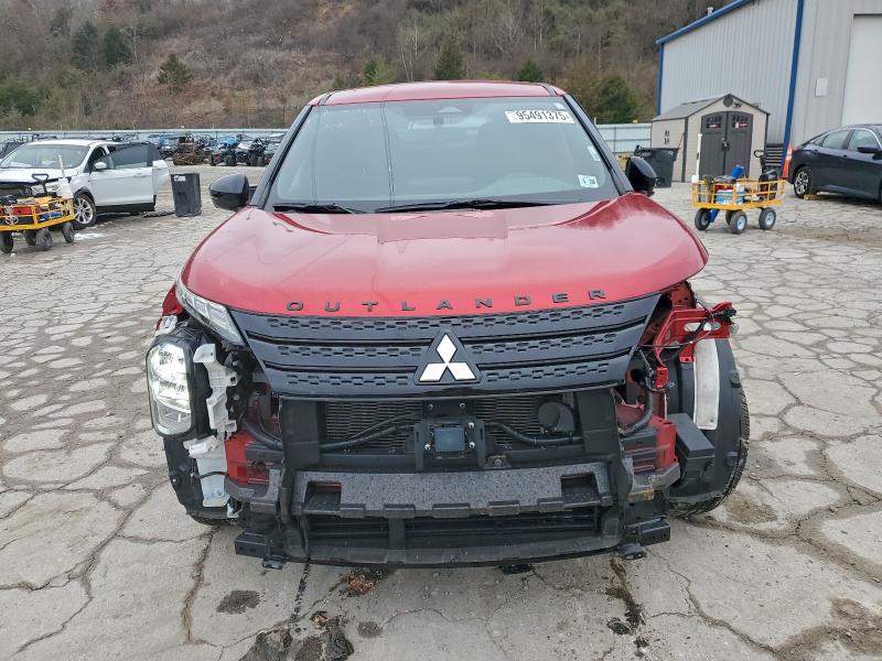 2023 Mitsubishi Outlander VIN JA4J3UA84PZ020047 COPART salvage auction — ALL OVER, NJ - CERT OF TITLE-SALVAGE, sold $5,600 on 2026-07-02 (photo 5)