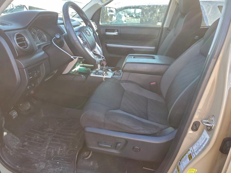 2017 Toyota Tundra VIN 5TFUW5F18HX649089 COPART salvage auction — VANDALISM, AZ - CERT OF TITLE - SALVAGE, sold $7,400 on 2026-07-30 (photo 7)