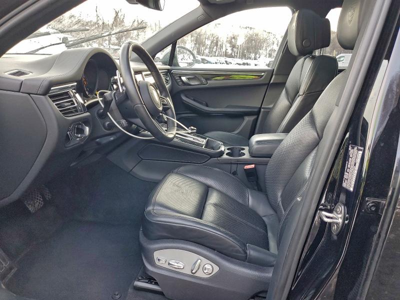 2024 Porsche Macan VIN WP1AA2A54RLB05299 COPART salvage auction — REAR END, Ny - Cert Of Title-Salvage, sold $18,400 on 2026-08-10 (photo 7)