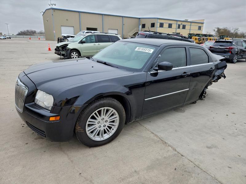 2009 Chrysler 300 VIN 2C3KA43DX9H524068 — COPART salvage auction photo