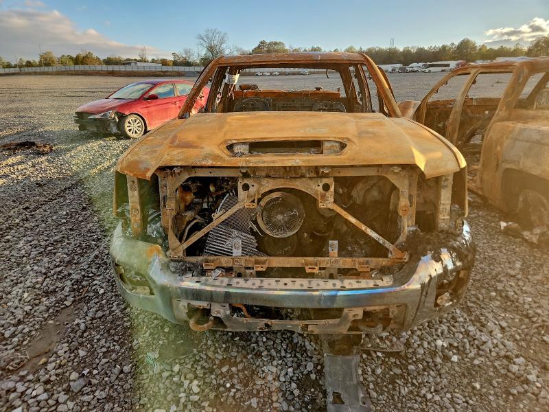 2018 Gmc SIERRA VIN 1GT12REY4JF196329 COPART salvage auction — BURN, Ga - Bill Of Sale - Parts Only, sold $225 on 2026-07-09 (photo 5)