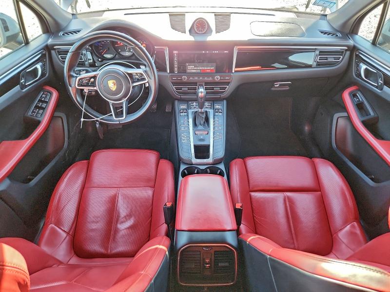 2021 Porsche Macan VIN WP1AA2A59MLB14217 COPART salvage auction — SIDE, Other, sold $100 on 2026-08-13 (photo 8)