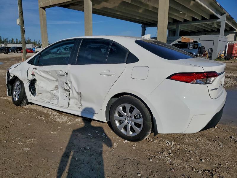 2025 Toyota Corolla VIN 5YFB4MDE4SP288124 COPART salvage auction — SIDE, Other, sold $6,700 on 2026-07-16 (photo 2)
