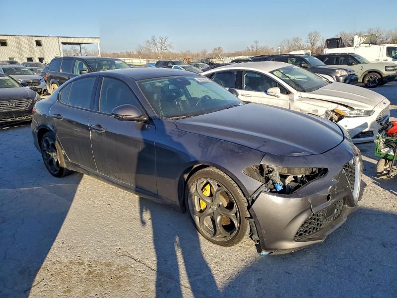 2018 Alfa romeo Giulia VIN ZARFAEEN6J7589465 COPART salvage auction — FRONT END, Ks - Cert Of Title-Salvage, sold $5,200 on 2026-07-16 (photo 4)